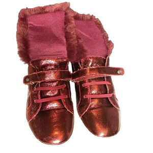 Bond Faux Fur upper out Sneakers/Shoes Girl size 4M